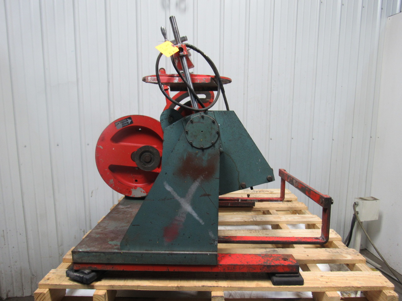 MILLER MFG 1 & 5 GALLON Paint Shaker Mixer 115/208230V 1PH W/Timer