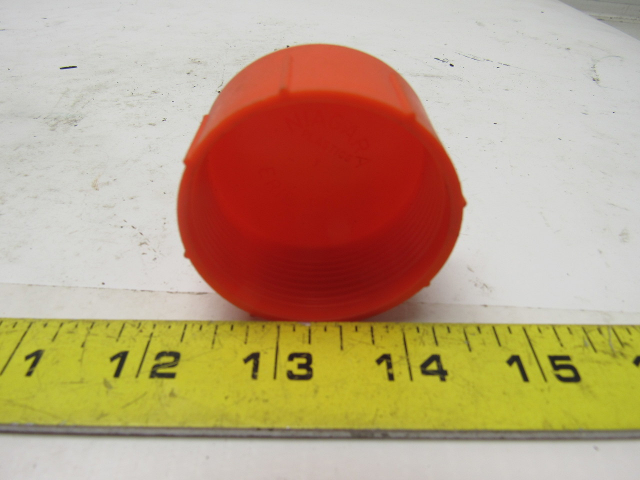 Niagara Plastics TC21 Threaded Plastic Caps 17/812 Lot of 613 eBay