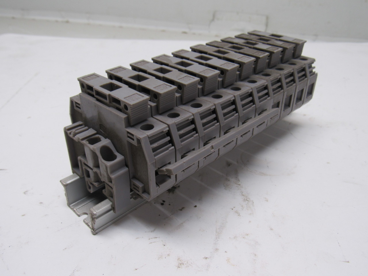 Entrelec 011537805 M10/16 Fuse Holder Terminal Block Din Rail Mount Lot