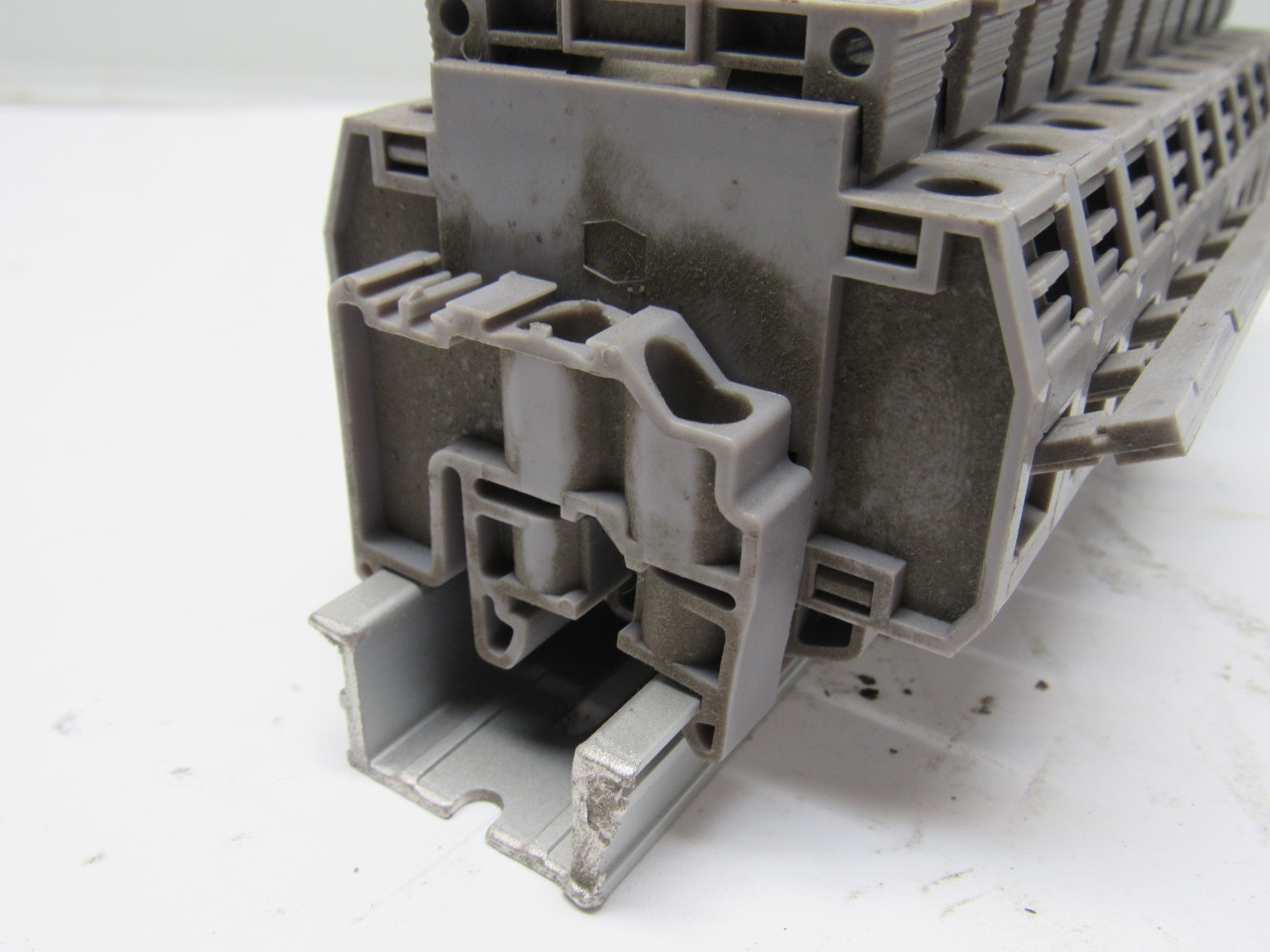 Entrelec 011537805 M10/16 Fuse Holder Terminal Block Din Rail Mount Lot