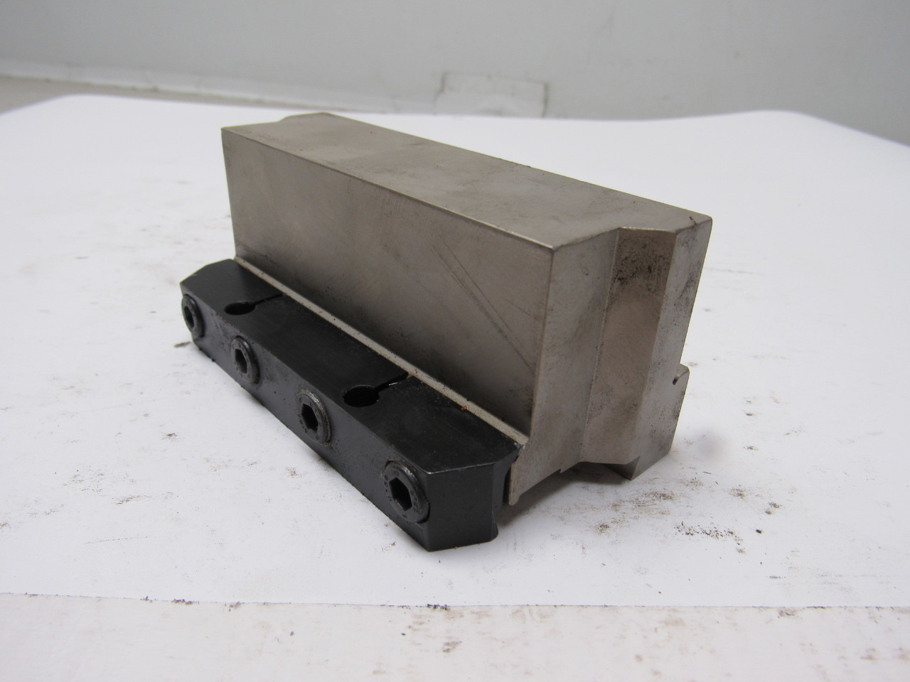 Iscar SGTBU 326G Parting & Grooving Blade Block Tool Holder W/Top