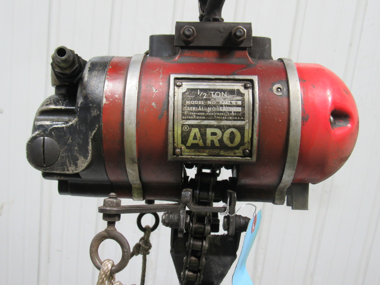 ARO 7704T 1/2 Ton Air Pneumatic Roller Chain Hoist 13' 10" Lift eBay