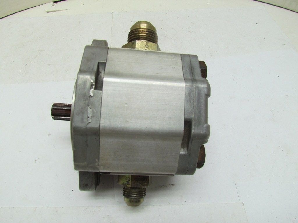 Sauer Danfoss SNP2 Model 4 S SC06/7C Gear Pump Hydraulic 03625 psi 600