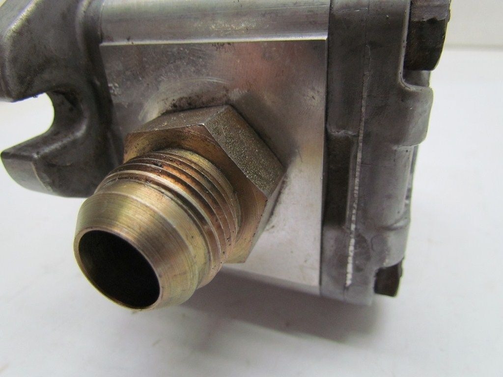 Sauer Danfoss SNP2 Model 4 S SC06/7C Gear Pump Hydraulic 03625 psi 600