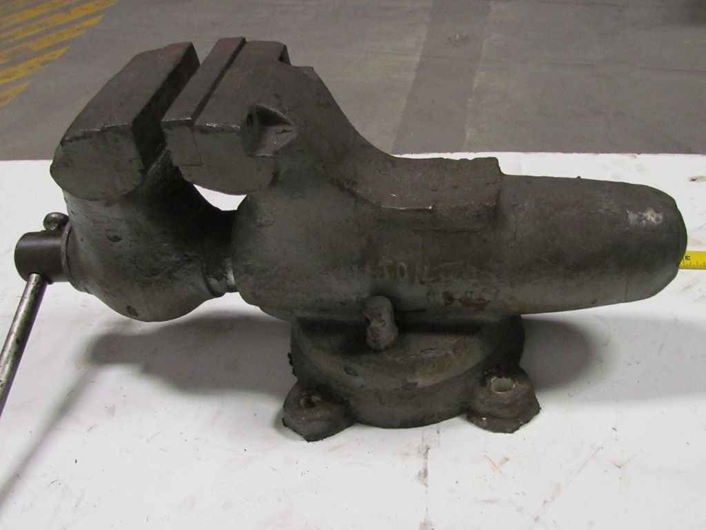 Wilton Machinist Swivel Base Bullet Bench Vise 6" Jaws 10" opening made
