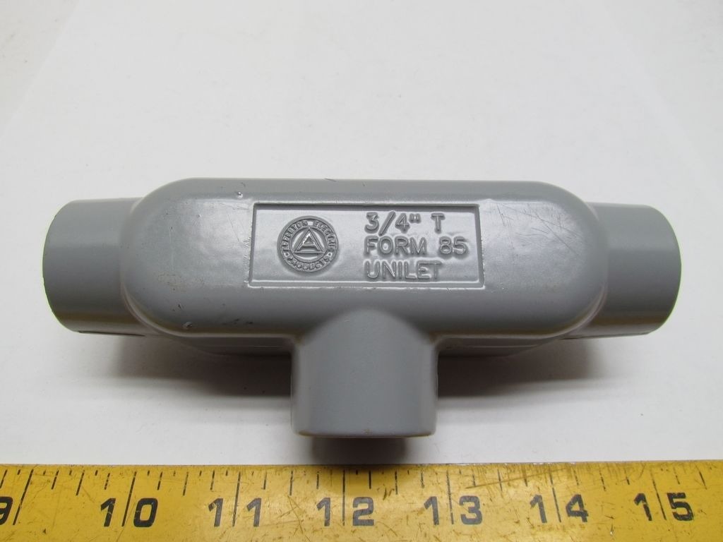 Appleton 3/4" Rigid Conduit Body TType Aluminum With Lid Form 85