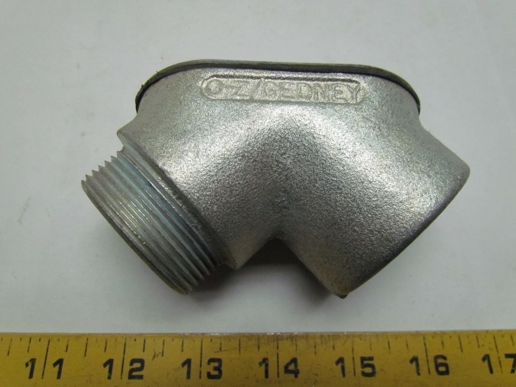 OZ Gedney MF150 11/2"Rigid Conduit Pull Elbow 90 deg Male to Female