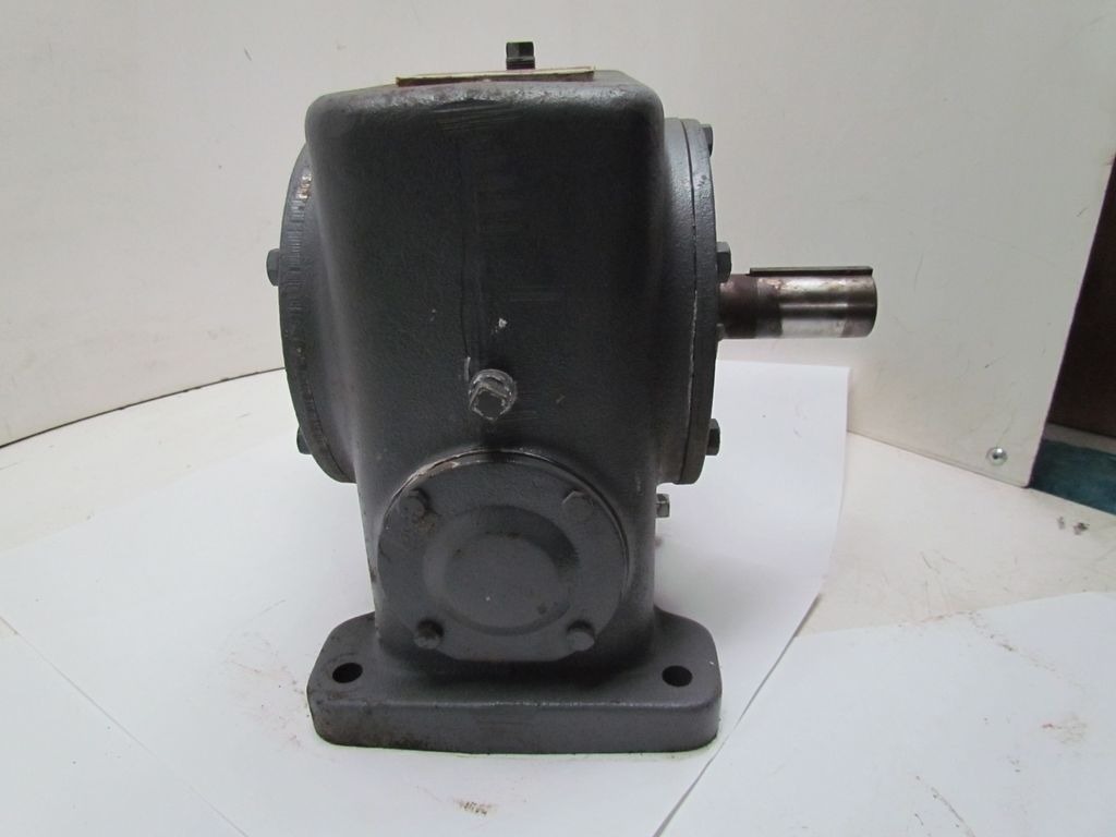 How To Calculate Gear Ratio >> Browning 300DCR-L100E Double Worm Gear Speed Reducer Gearbox 56C 100:1 | eBay How To Calculate Gear Ratio >> Browning 300DCR-L100E Double Worm Gear Speed Reducer Gearbox 56C 100:1 | eBay