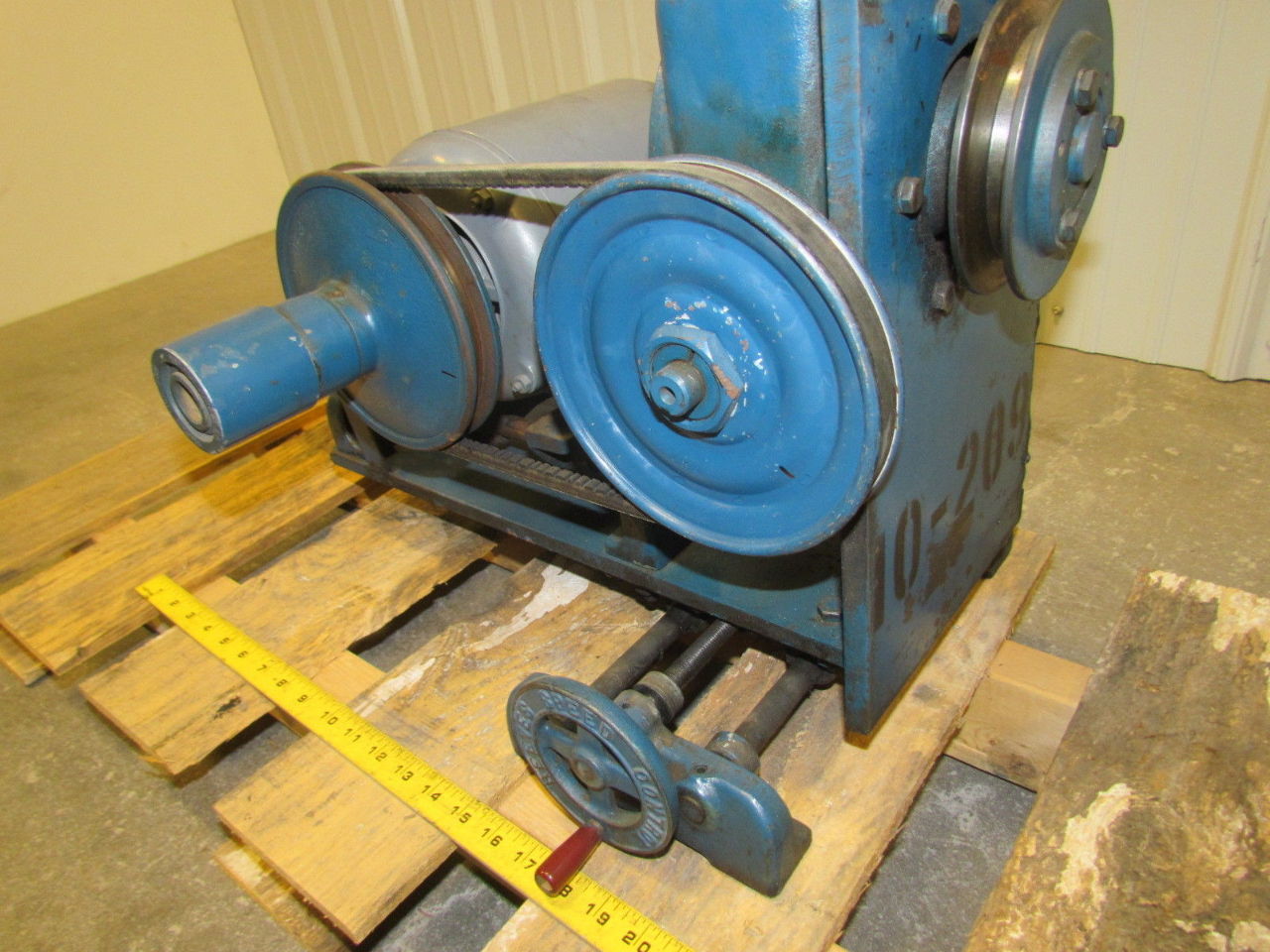 Reeves Dayton 1/2HP Variable Speed VBelt Drive 10to30rpm range 208220