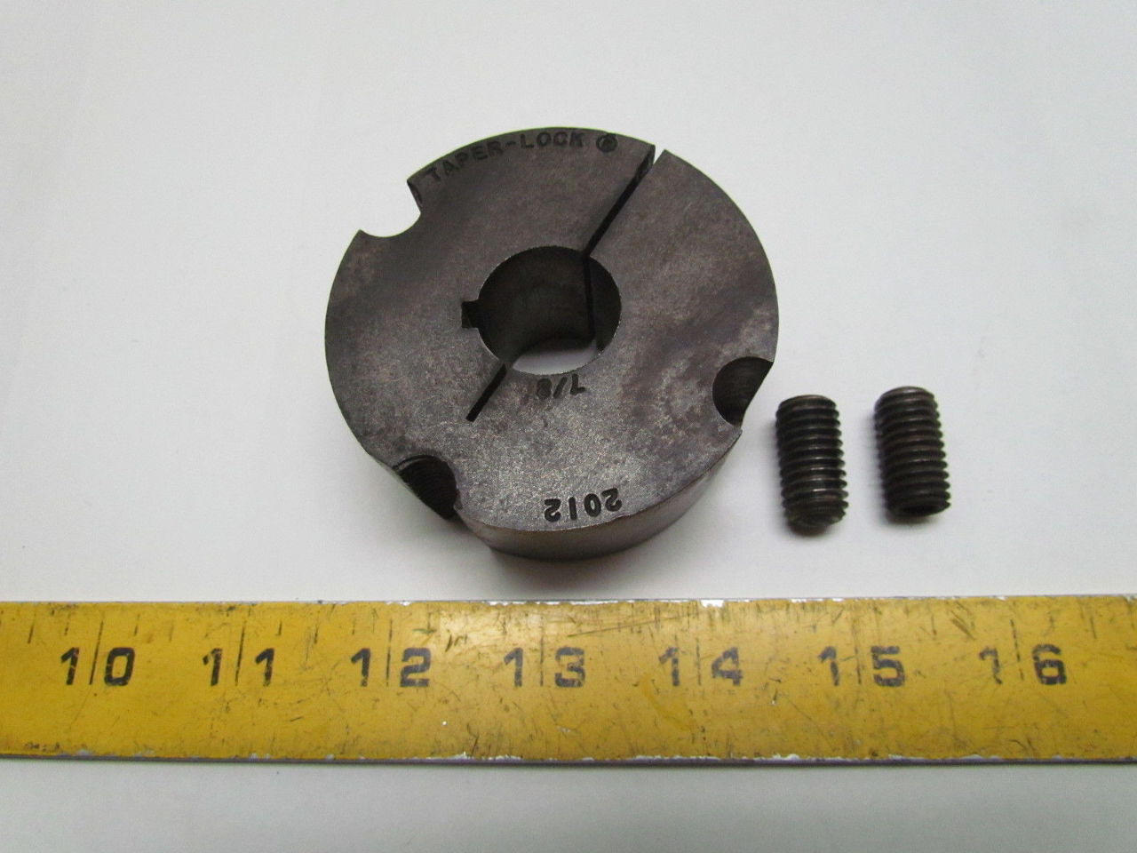 TaperLock 2012 Bushing Hub 7/8 inch Bore Bullseye Industrial Sales