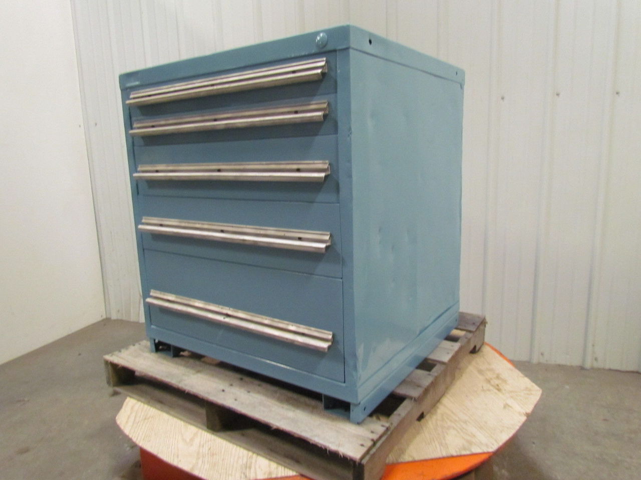 Vidmar Type 5 Drawer Industrial Tool Storage Parts Organizer