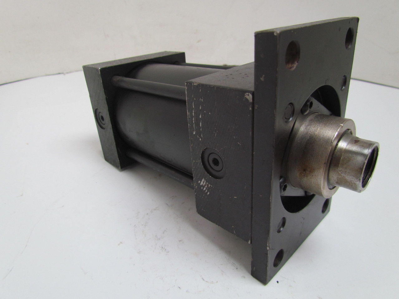 Schrader Bellows Pneumatic Air Cylinder 21/2" Bore 2" Stroke NFPA w