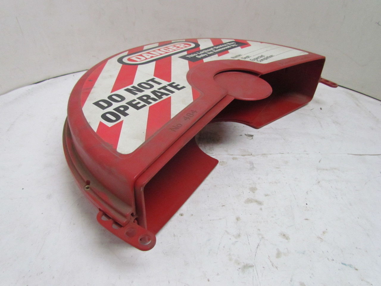 Master Lock 484 Rotating Gate Valve Hand Handle Wheel Lockout Safety 8