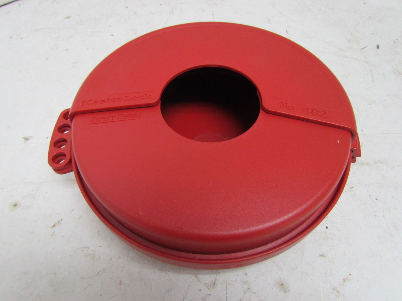 MasterLock Gate Valve Hand Wheel Lockout 480 481 and 482 eBay