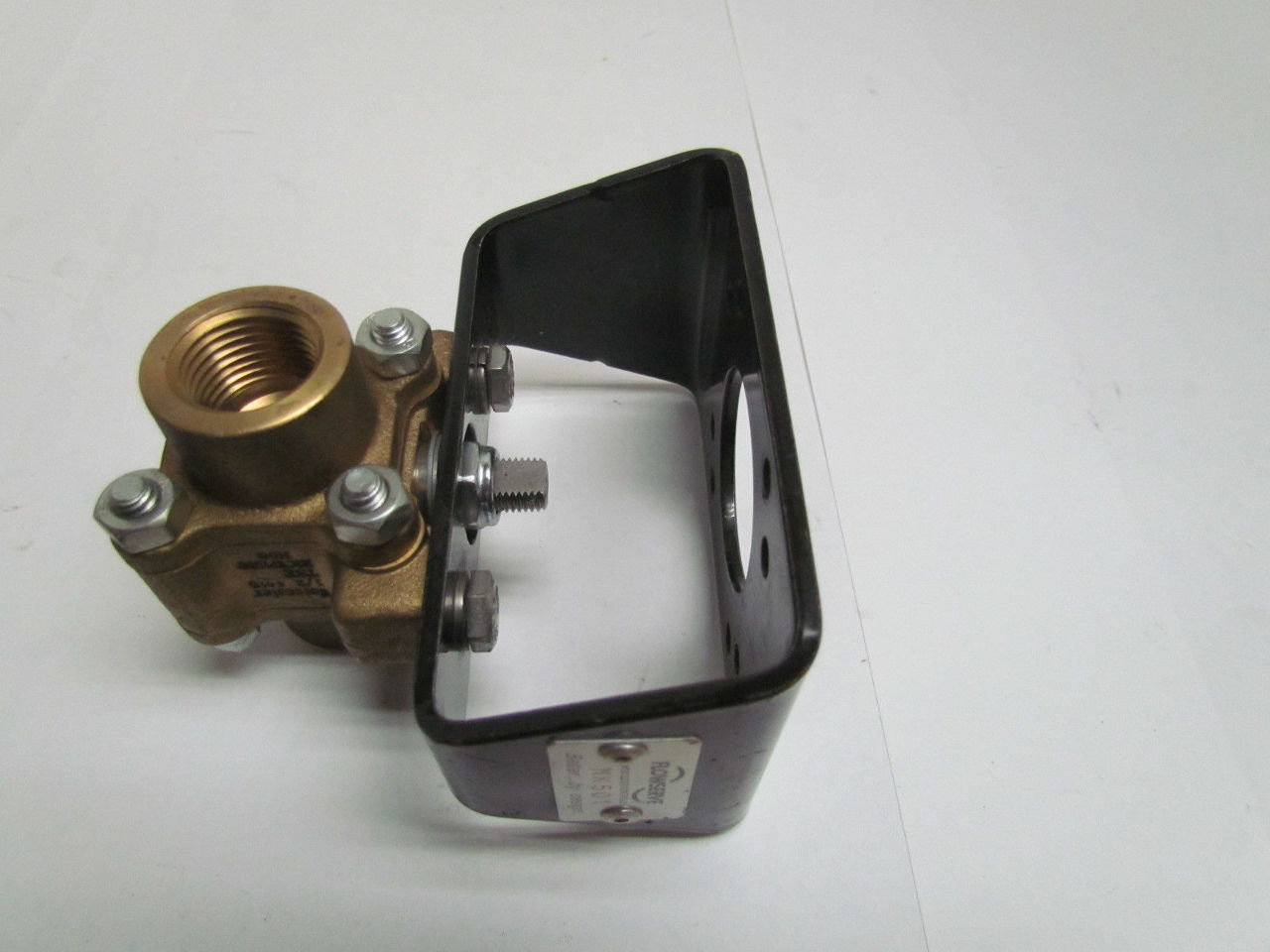 Worcester Controls R2CWP1000 MK501 1/2"npt Ball Valve Brass W/Mount Bracket eBay