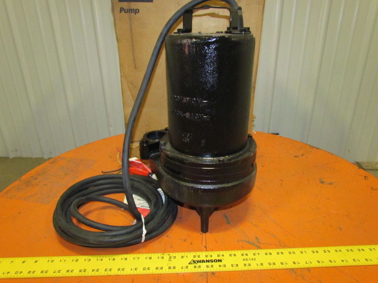 Dayton 3BB95 Submersible Sewage Pump 2 HP 200/240 V 3 PH 12 Amps 3450