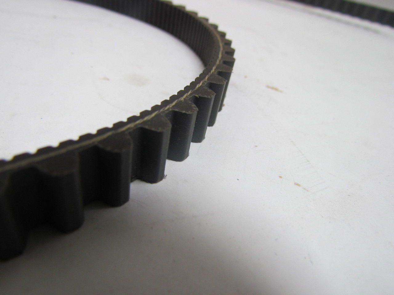 Gates 8MGT260012 Poly Chain GT2 Carbon VBelt 12mm Wide 8mm P 325T eBay