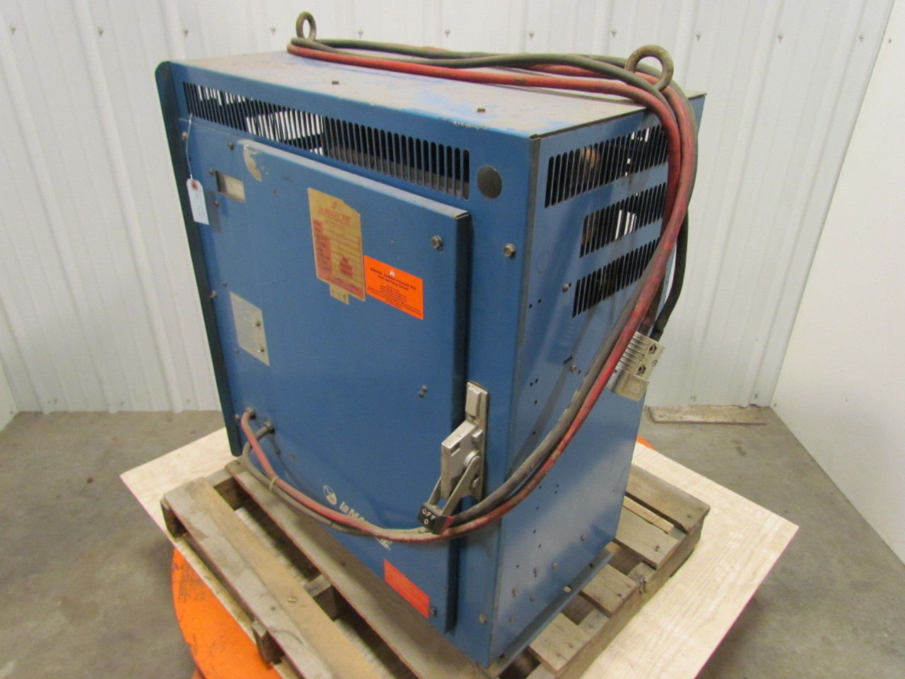 LaMarche A45JF10512LC3 Forklift Battery Charger 24 Volt 105 Amps 12