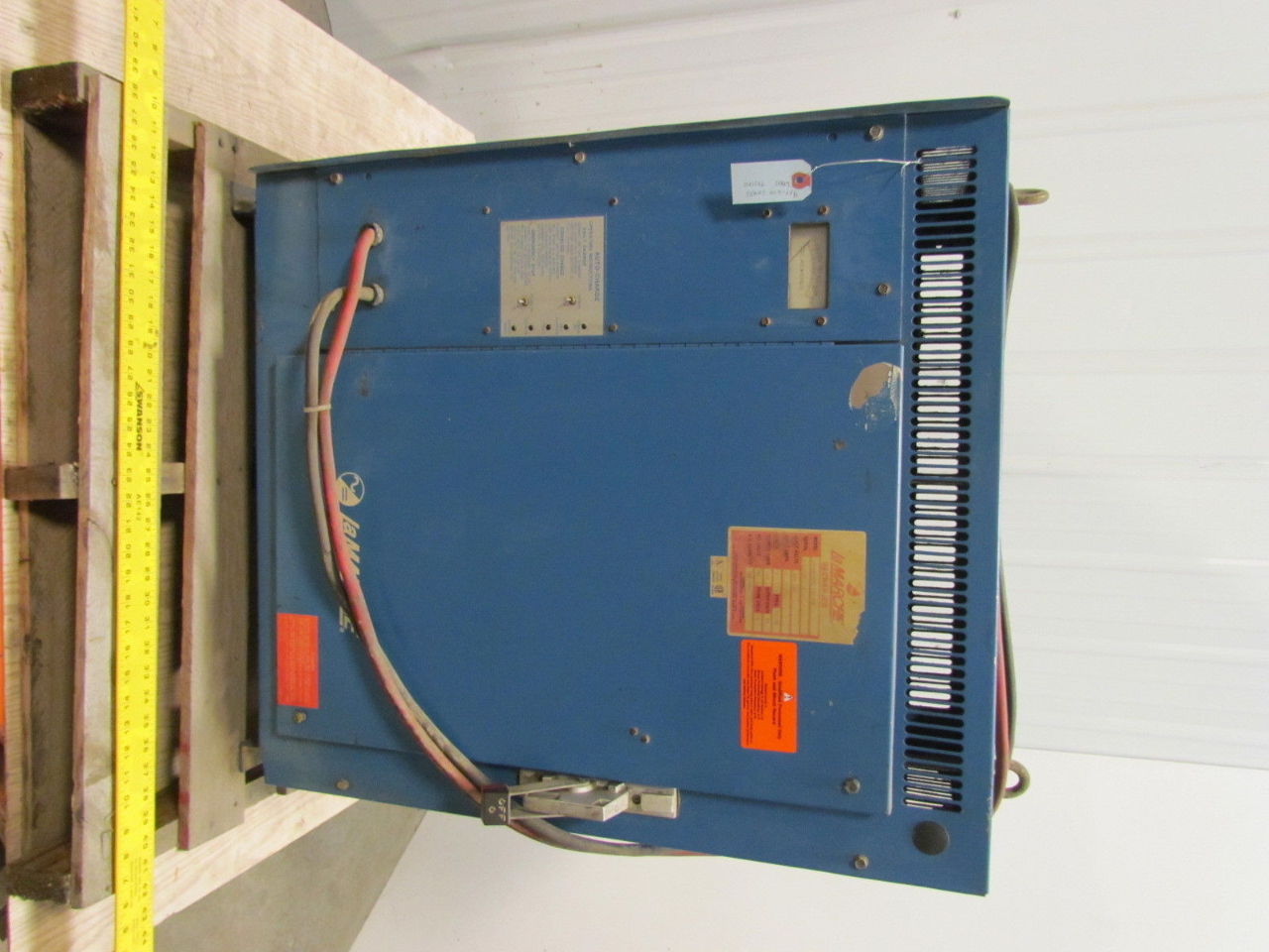 LaMarche A45JF10512LC3 Forklift Battery Charger 24 Volt 105 Amps 12 Cell