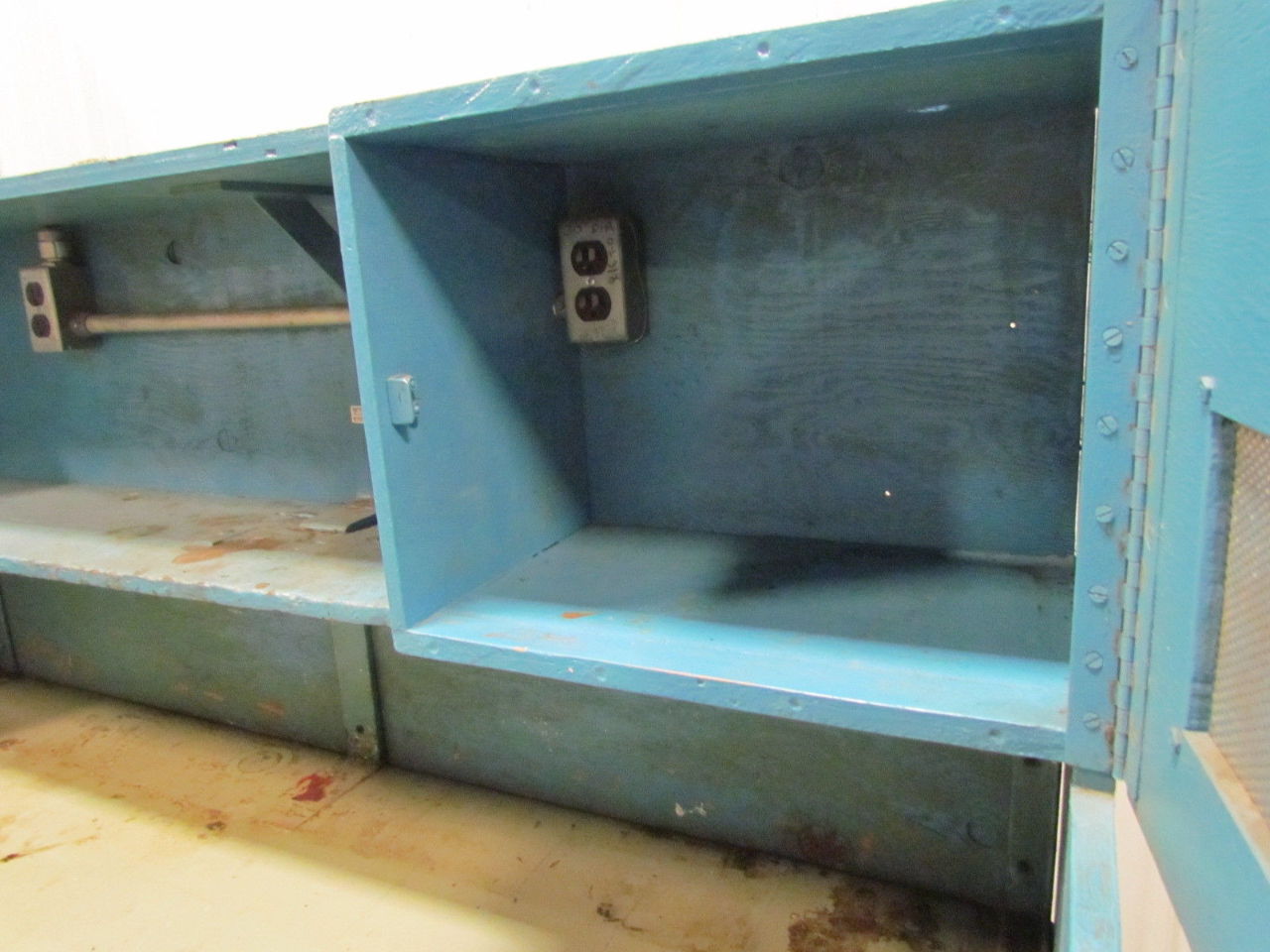 Vintage Industrial Heavy Duty Workbench Desk Butcher Block Table Cast Iron Legs eBay