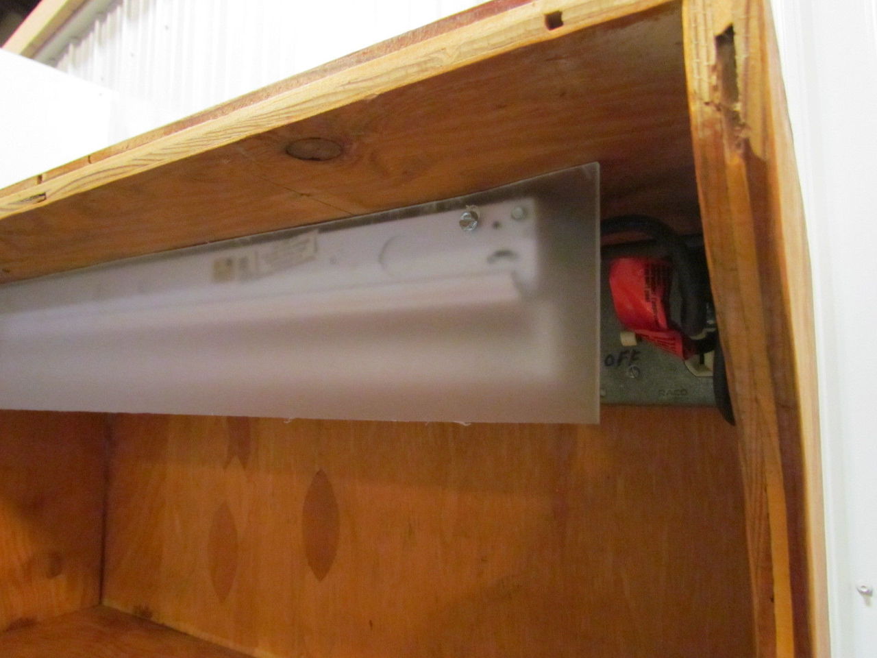 Vintage Industrial Heavy Duty Workbench Desk Butcher Block Table Cast