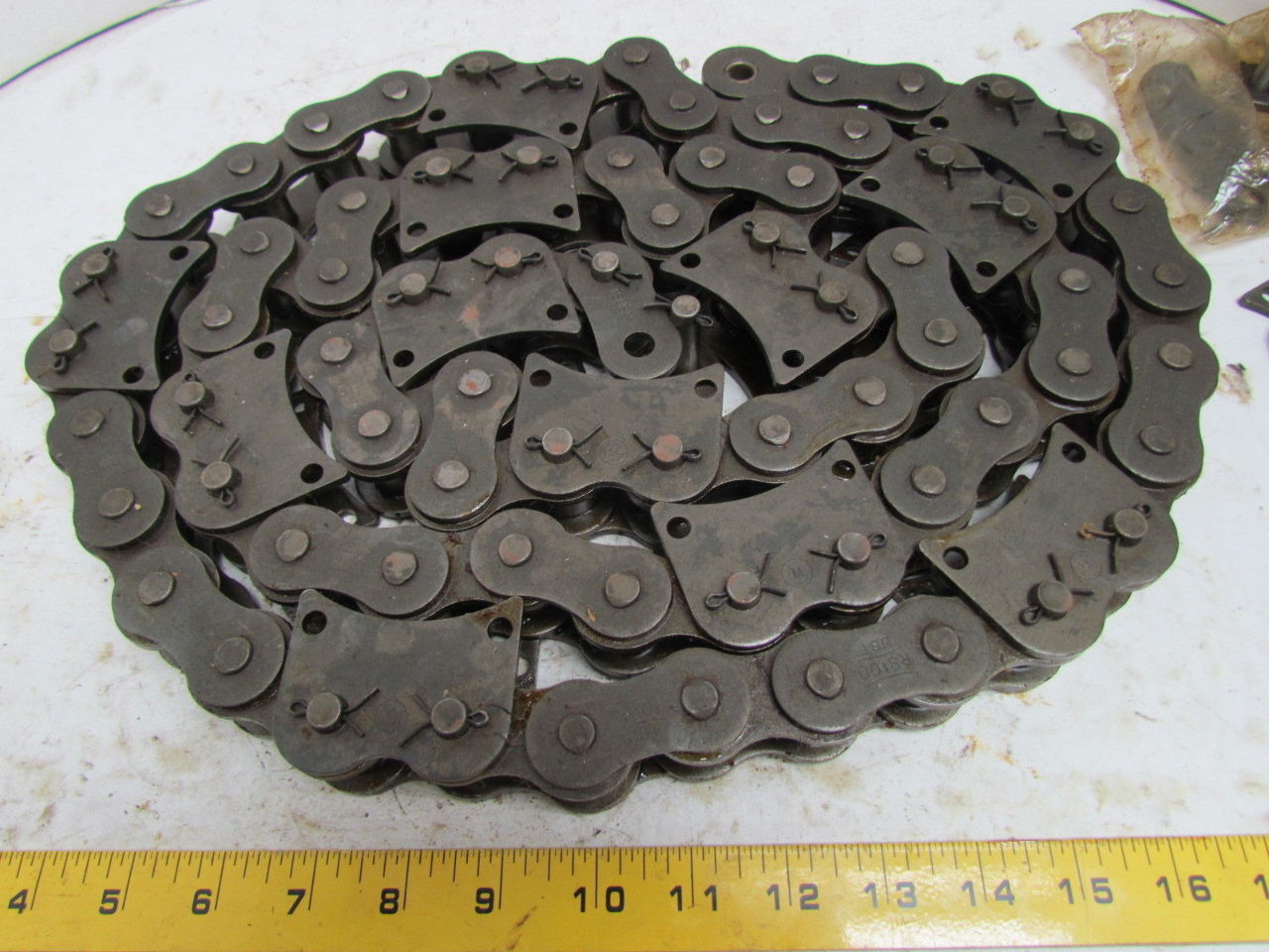 Tsubaki 1001 100R Ansi Riveted Roller Chain with WSK2 Attachments 7ft