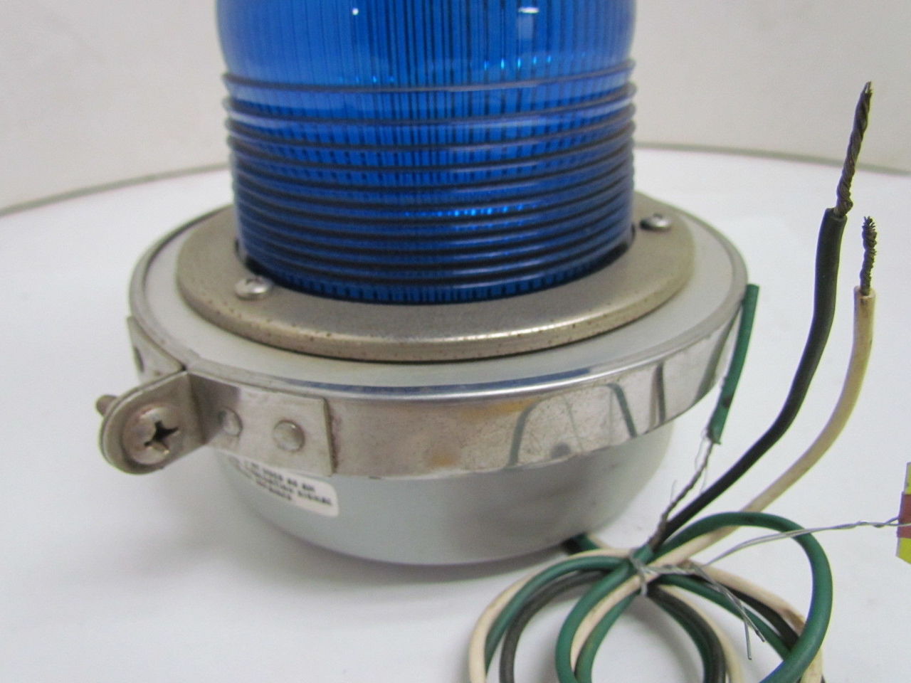 Edwards 50BN540WH Adaptabeacon Blue Signal Flash Beacon Flashing