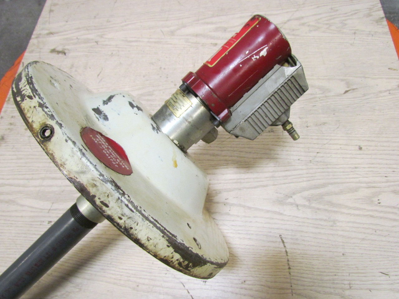 Alemite 9660A T3 AirPneumatic Oil Pump Standard Duty 16 Gal Drum 750