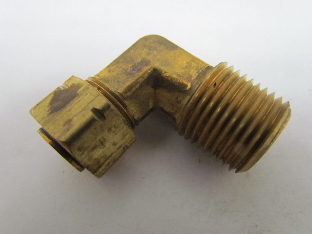 Parker ca quot degree male elbow brass