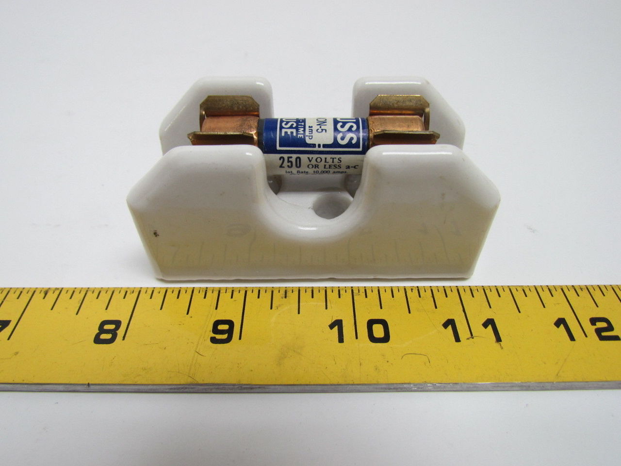 Buss 2601 NON5 30 Amp 250V Ceramic Fuseholder w/5 Amp Fuse 1Pole