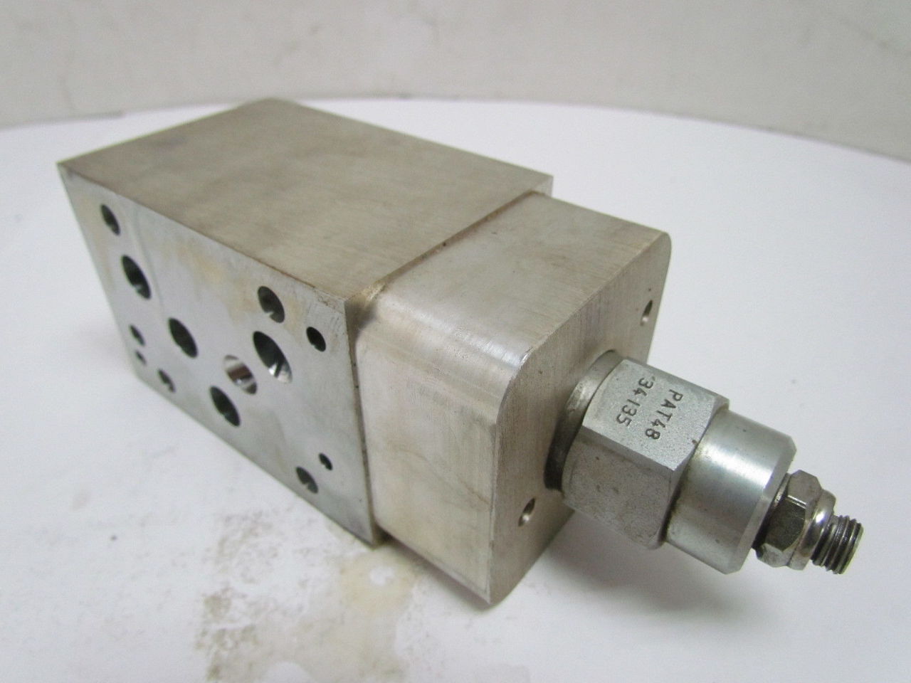 Sun Hydraulics NJA OLW2A2 Aluminum Hydraulic Valve Sandwhich Body ISO