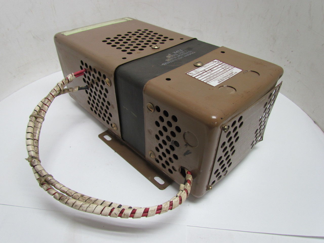 Sola 63232104 Constant Voltage Transformer Power Conditioner