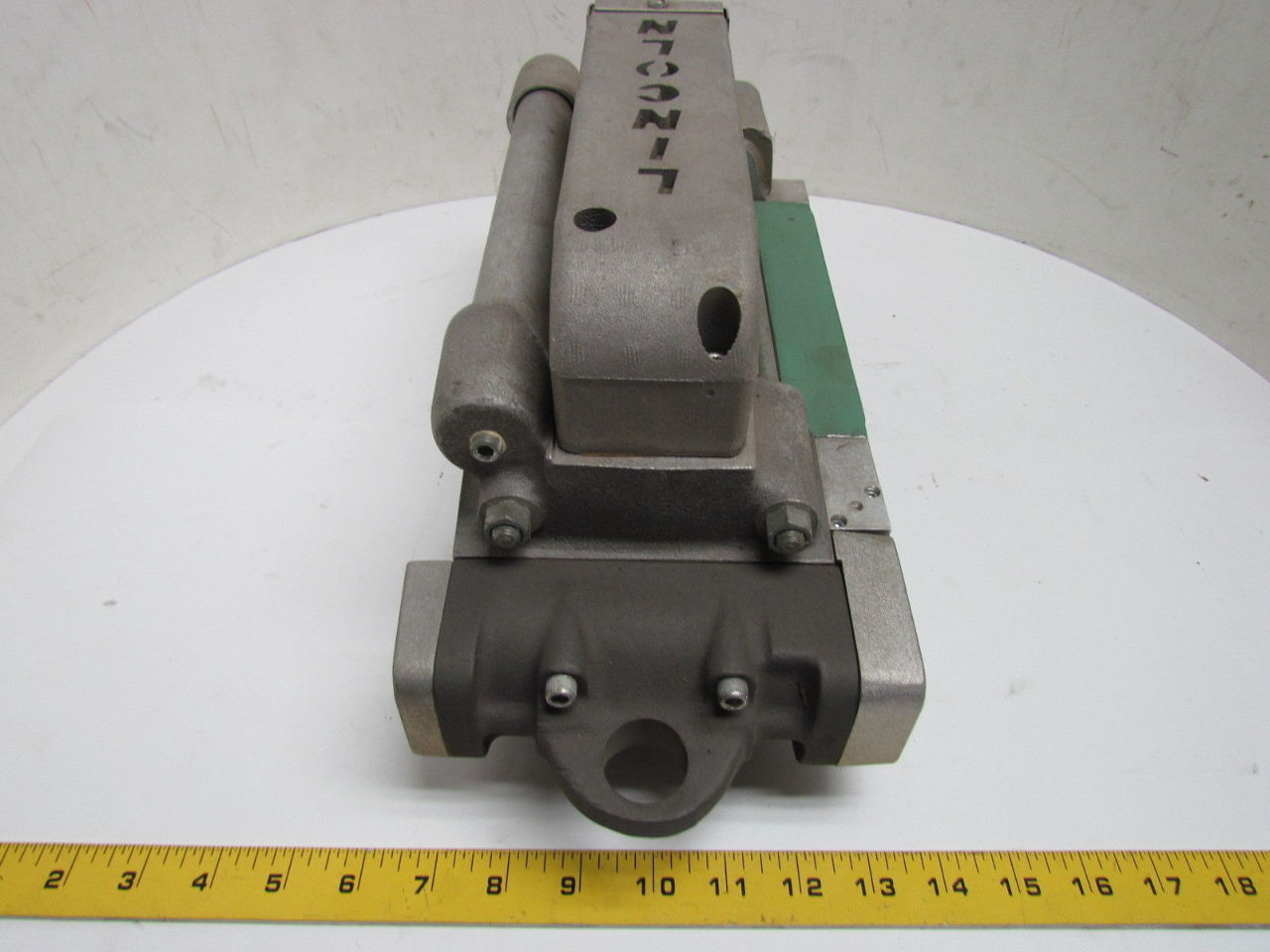 Lincoln 84804 Pneumatic Oil Pump Air Motor 4" Grease Pump Airmotor Ser