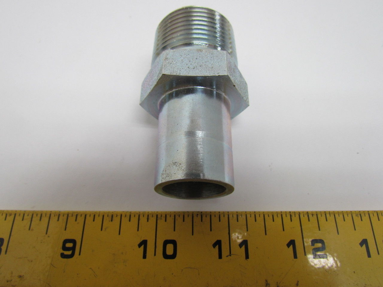 Swagelok Cajon S16TA116 1"x1" NPT Male Reducer Tube Fitting Steel