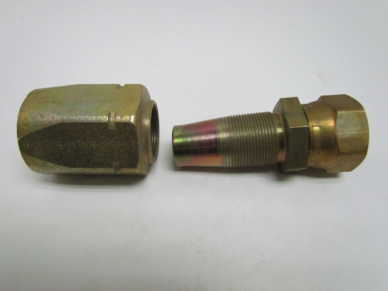 Parker 206301616 Reusable Hydraulic Hose Fitting 1" hose x1"JIC 16 37deg Bullseye