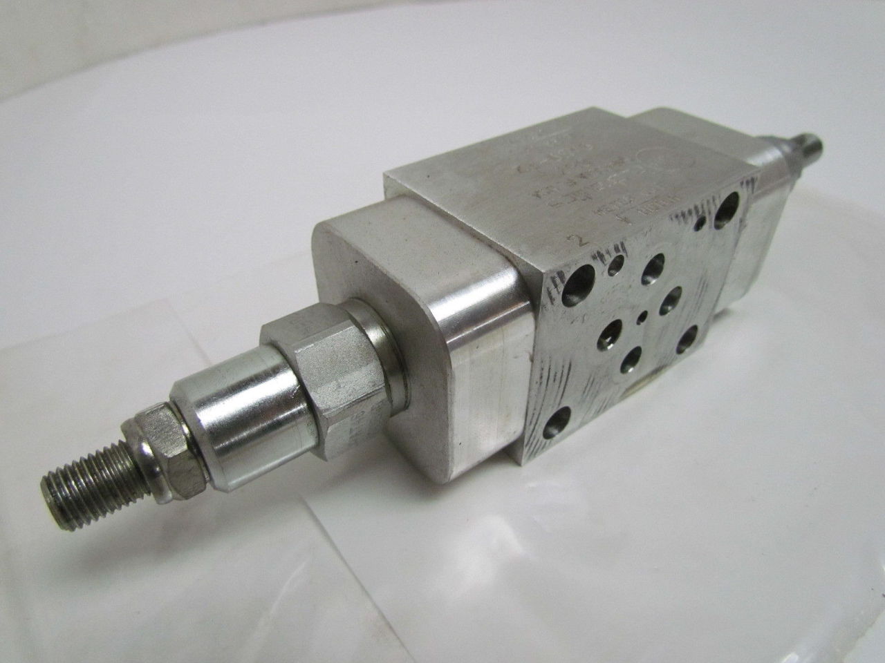 Sun Hydraulics GBY 9A59A2 Solenoid Valve Sandwich Body NFPA D01, CETOP 3 eBay