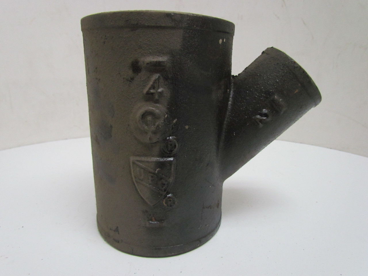 Charlotte Pipe & Foundry NH 20 00217 4x2 Cast Iron No Hub Wye Fitting