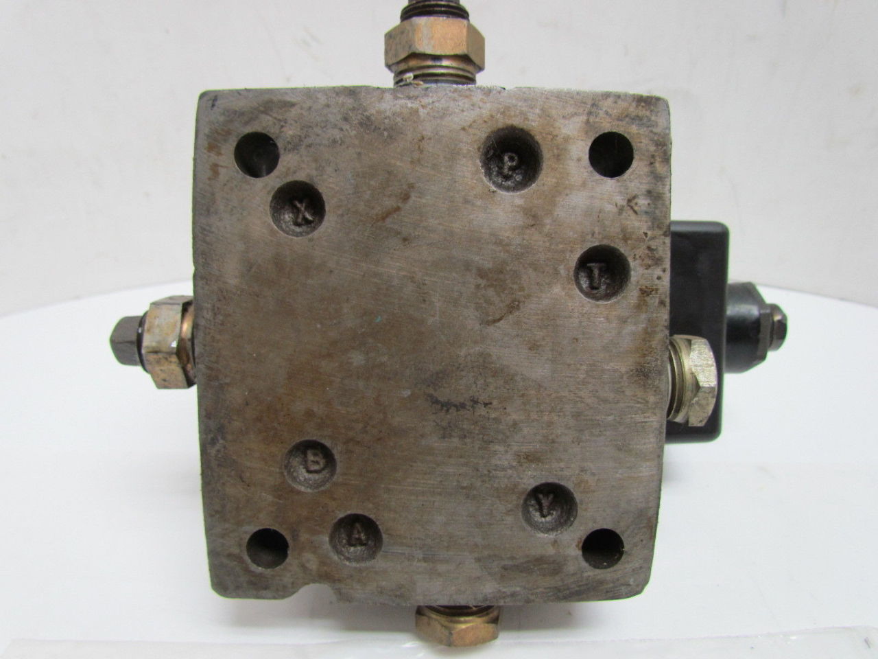 Parker D3W1BY 2Position Directional Control Solenoid Valve w/Manifold