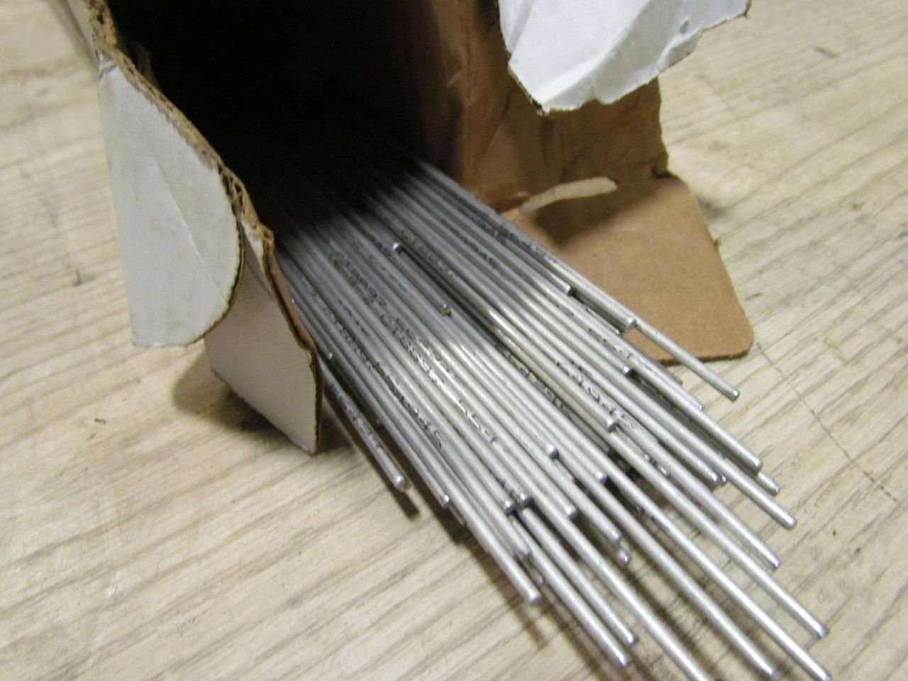 Arcos ER1682 Stainless Steel Bare Wire TIG Welding Electrodes 3/32