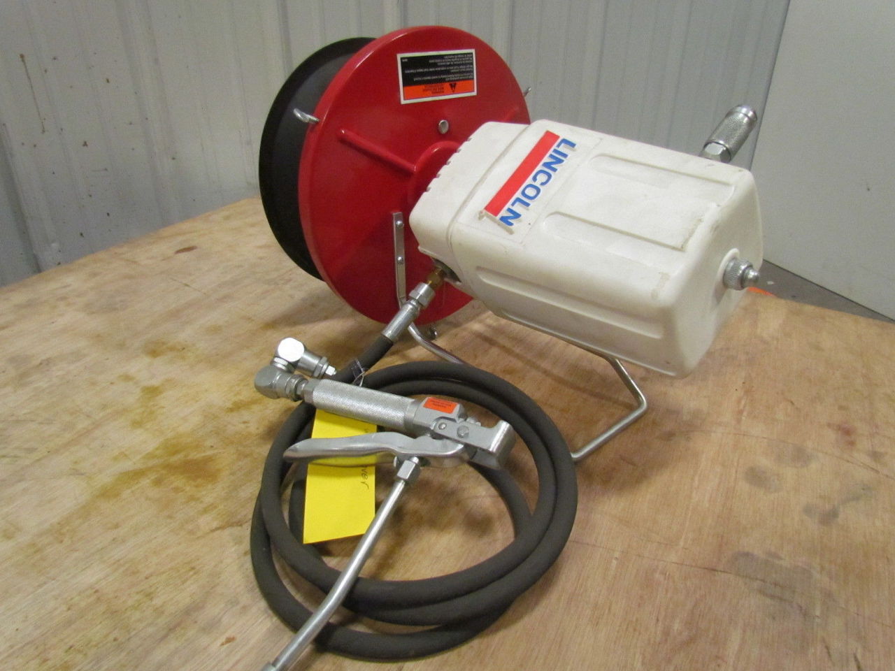Lincoln 082716 Air Pneumatic Grease Pump Series F 501 7500 PSI 2.5