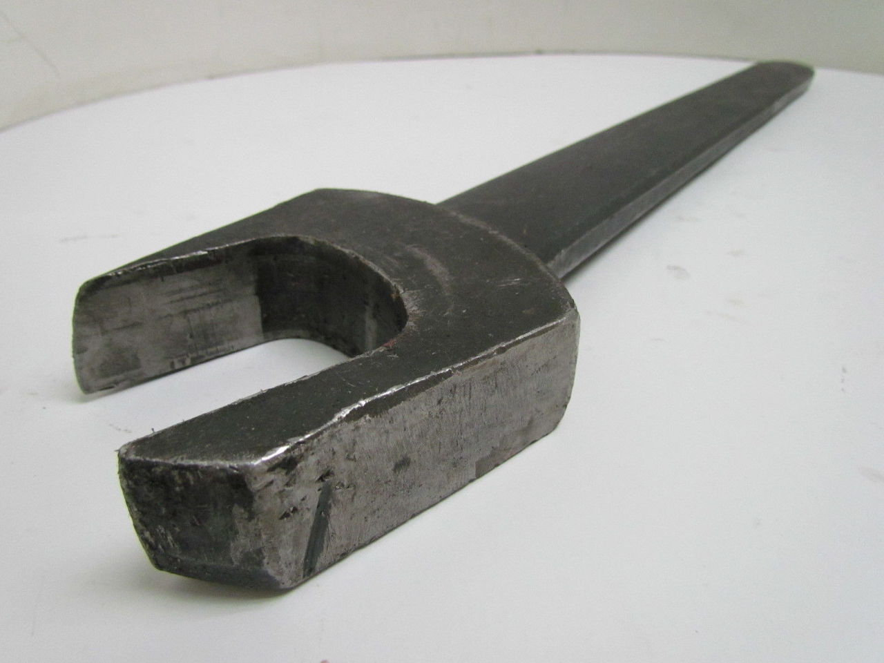 Armstrong 31072 Single Head Open End Engineer Wrench 21/4", 21" Long