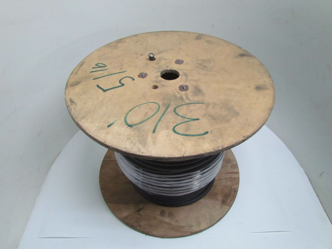 Continuous Flex 16 AWG 8 Conductor Shielded AMW 80C 600V Cable Cord