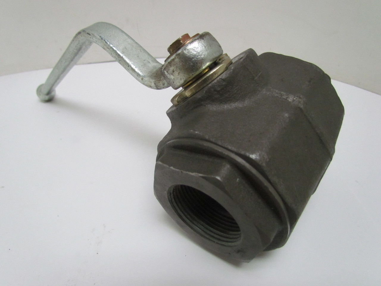 Flutec KHM Series 2 Way Ball Valve 32NPT1114 5000 PSI 11/4" NPT eBay