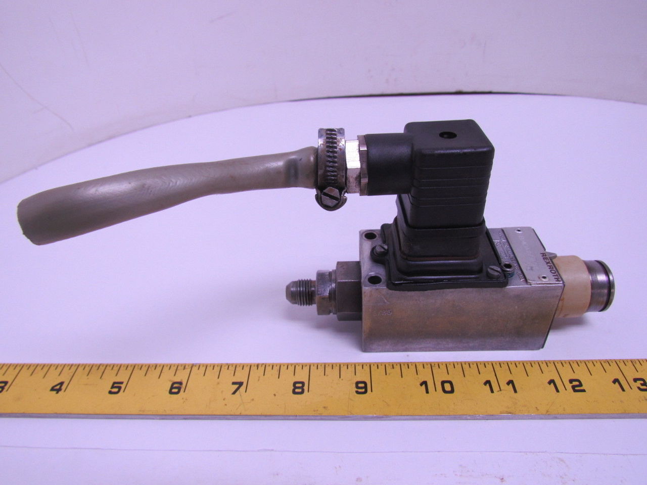 Rexroth HED4OA15/50Z14 W16 Hydraulic Pressure Switch 250V AC 5a 25 V DC