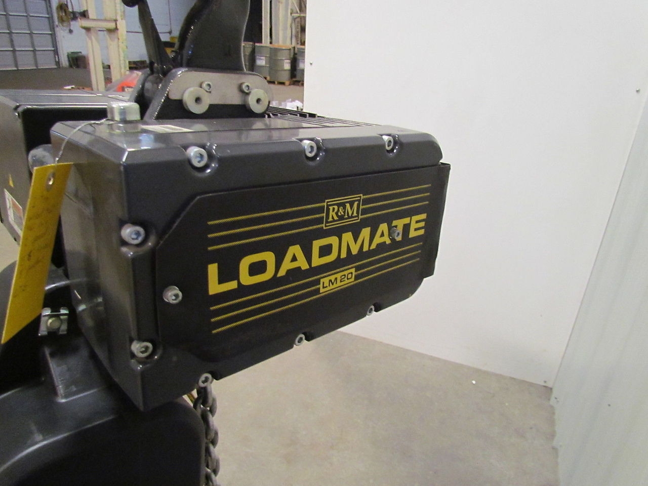 R & M Loadmate LM20 2 Ton Electric Chain Hoist 460V 15'8" Lift 32/8 FPM 2 Speed eBay