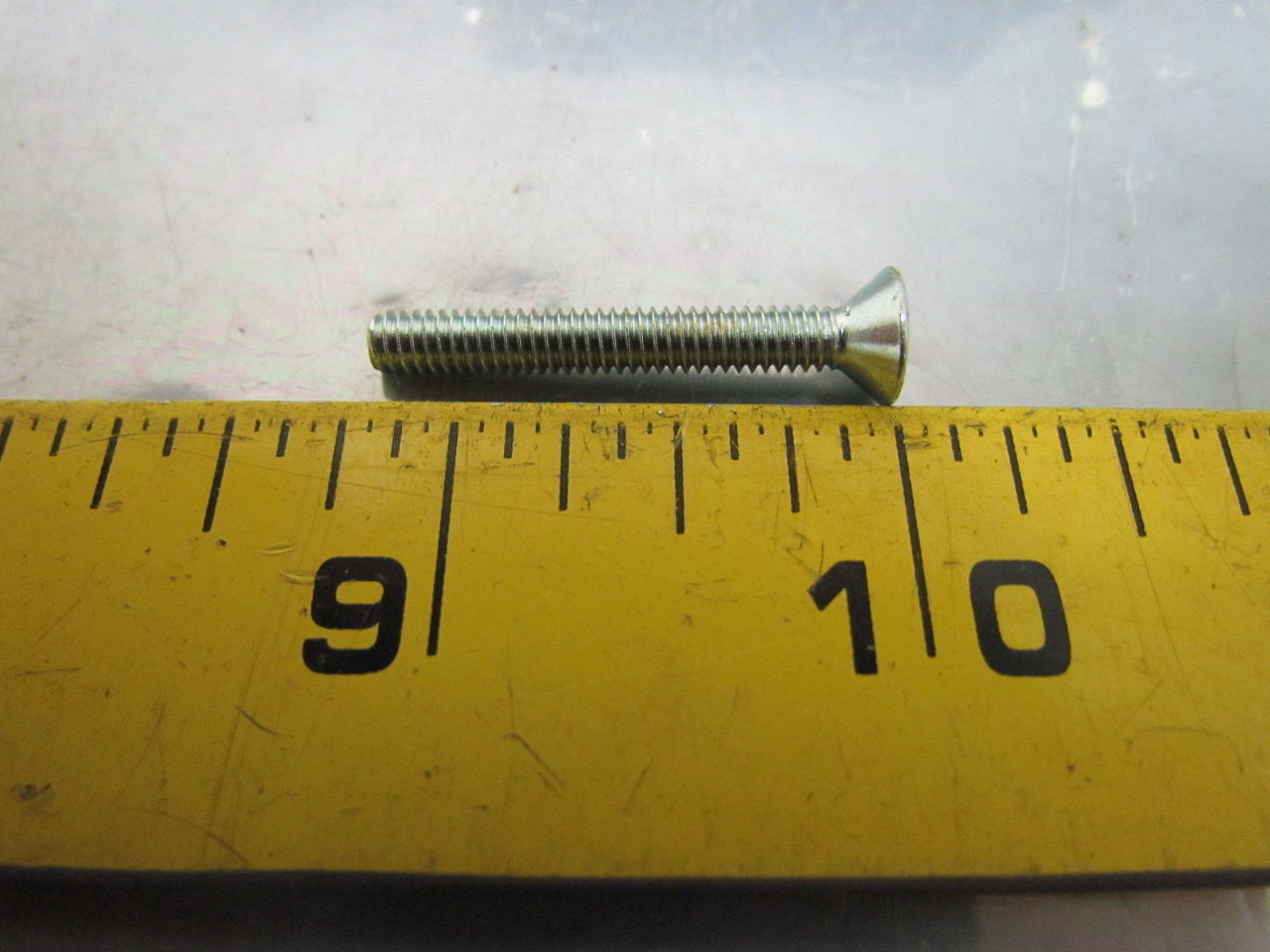 Uscan 832x11/4" Flat Head Square Socket Drive Machine Screws 100pcs