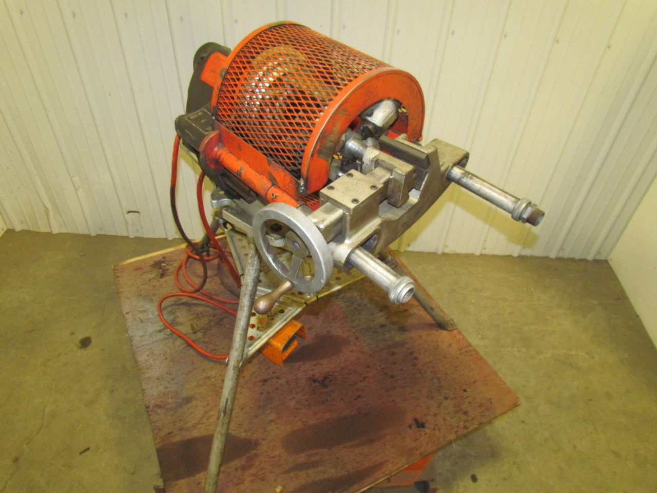 Ridgid 300 Hydraulic Hose Fitting Assembly Machine w/Foot Pedal 115