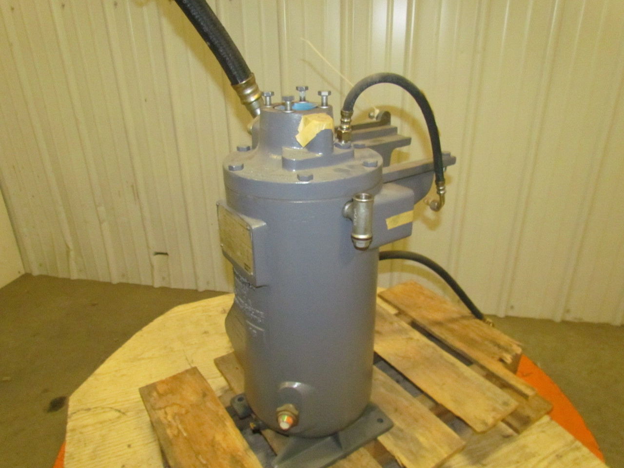 Atlas Copco 1613750082 Oil Separator For A GA15 Atlas Copco Air