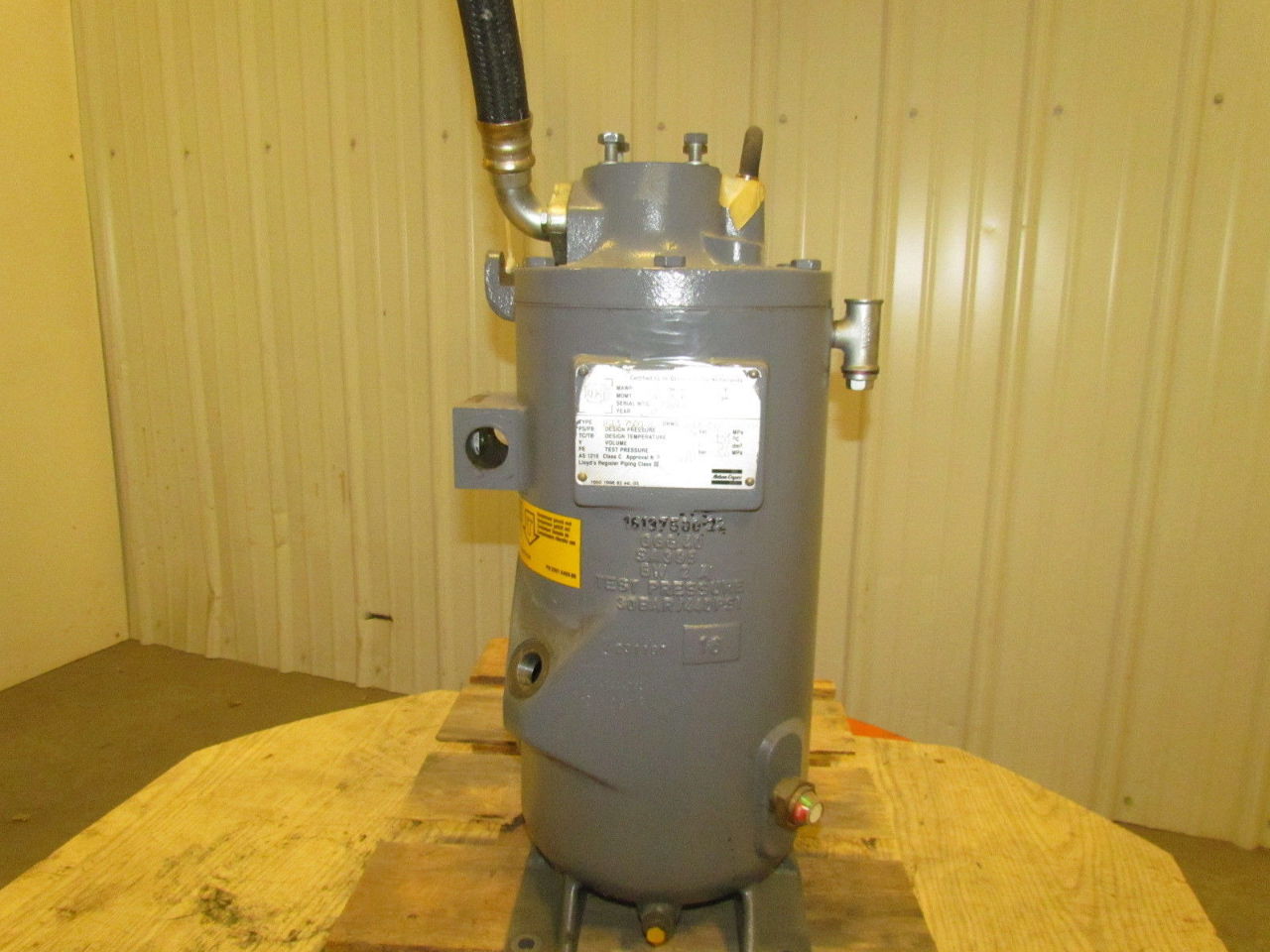 Atlas Copco 1613750082 Oil Separator For A GA15 Atlas Copco Air
