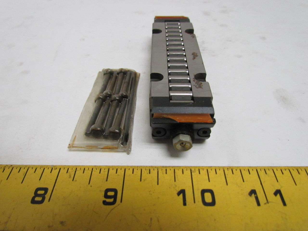 INA 04 T5 RUS 19105 Linear Roller Block Bearing NEW